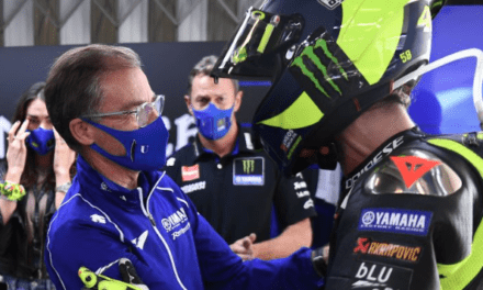 Yamaha Celebrate 15 Years With Rossi