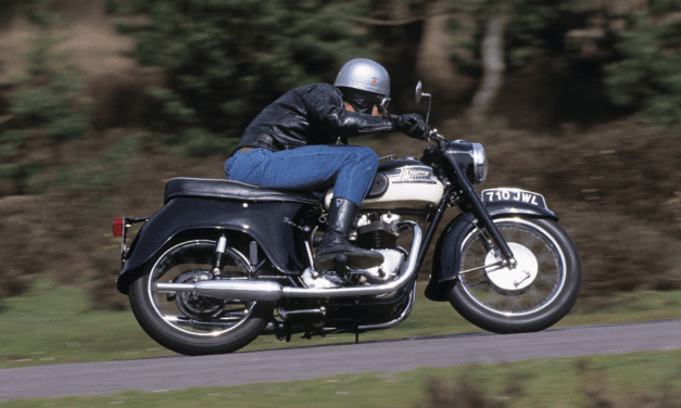 Classic 1960 Triumph T110