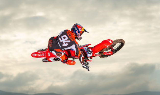 Flawless Win for Roczen