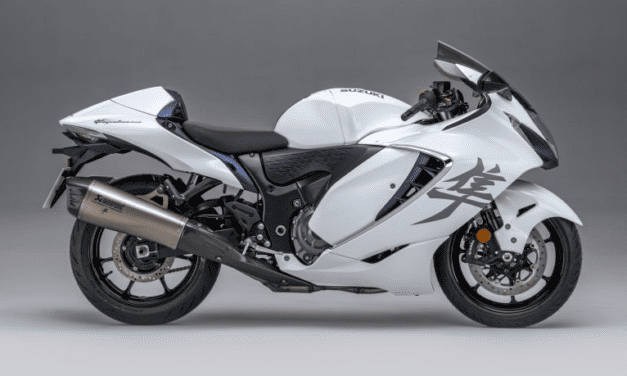 Akrapovic silencers for Suzuki Hayabusa