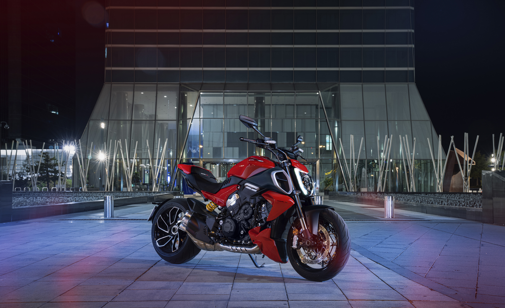 Ducati Enjoys 1 Billion Dollar Year