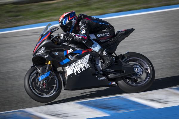 FORMER MOTOGP RIDER JOINS BMW MOTORRAD PERFORMANCE ACADEMY