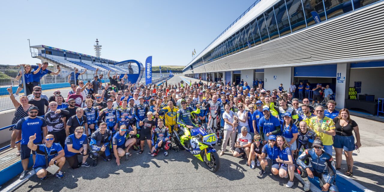 R1M Owners Joined on Track by Valentino Rossi