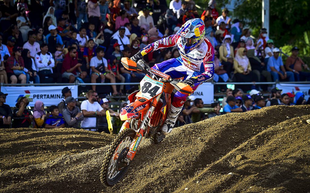 IMMACULATE HERLINGS & L.COENEN VICTORIOUS